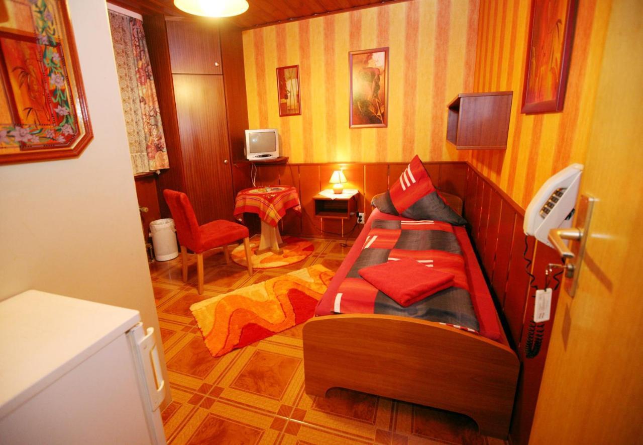 שפייר Hotel-Pension Klaer חדר תמונה